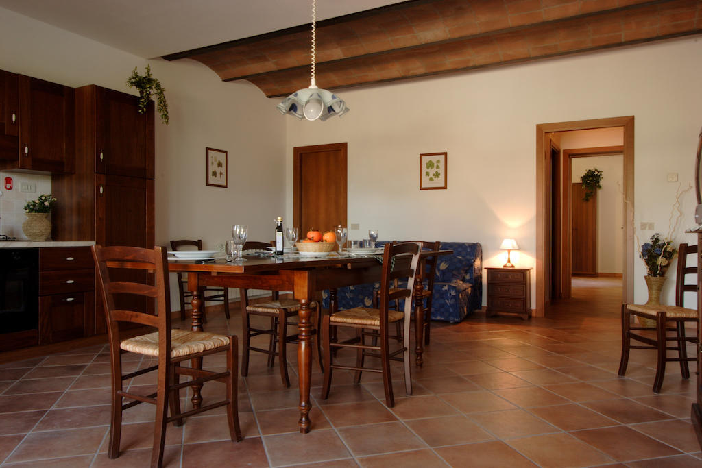 Agriturismo Quattro Pini Castagneto Carducci Rom bilde