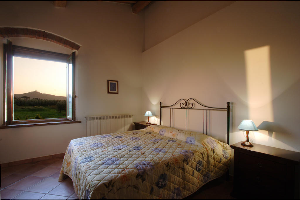 Agriturismo Quattro Pini Castagneto Carducci Rom bilde